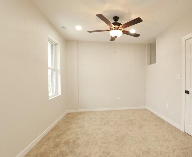 Building Photo - Welcome Home!