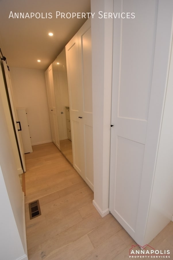 Building Photo - 312 Pytchley Run