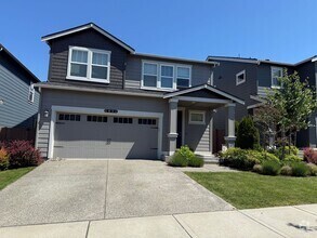 Building Photo - Charming 5 Bedroom Port Orchard Rental!
