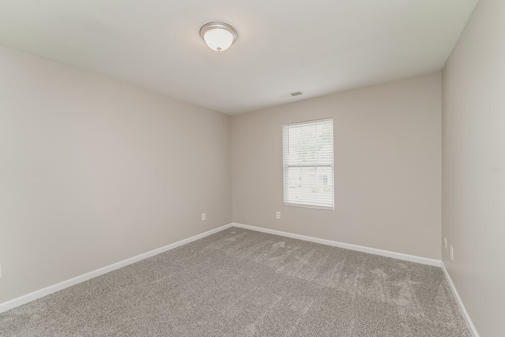 Building Photo - 5512 Twin Brook Dr