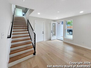 Primary Photo - 100 Lewis St