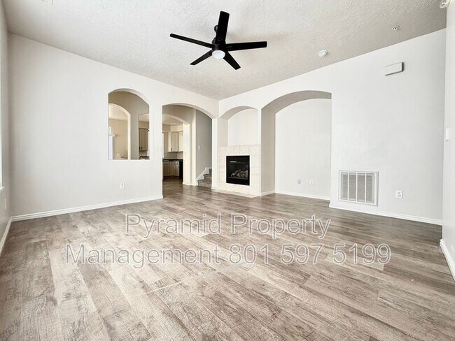 Building Photo - 6353 Passenger Ln