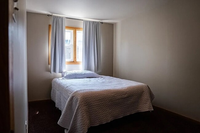 Building Photo - 17001 93rd Ave