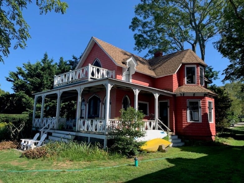 Building Photo - 4 Summerfield Pl