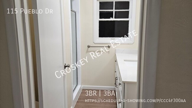 Building Photo - Move in ready! Remodeled home with large b...