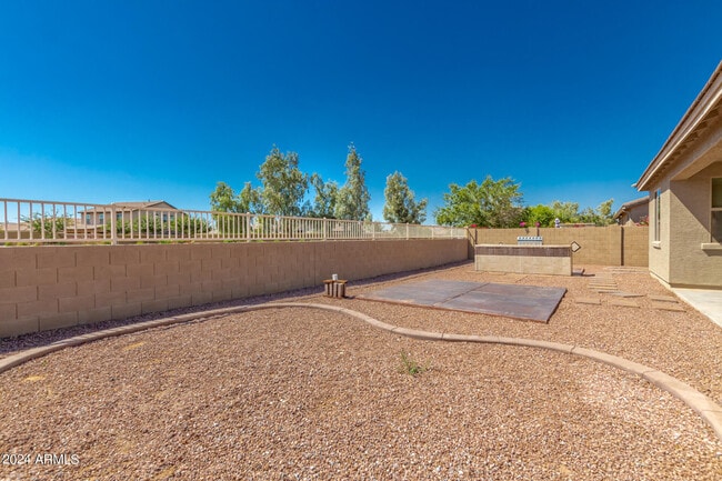 Building Photo - 35082 N Laredo Dr