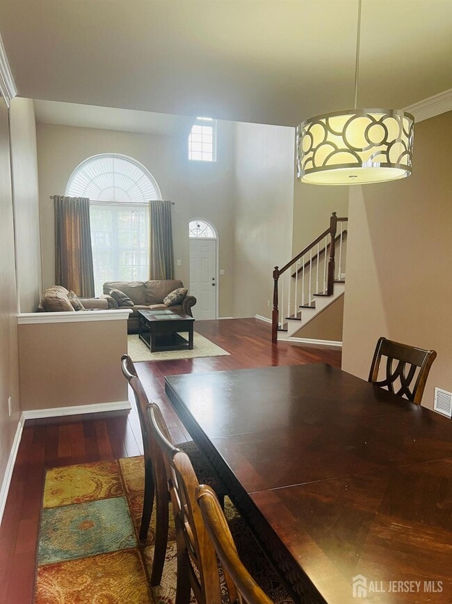 Building Photo - 704 Heron Ct