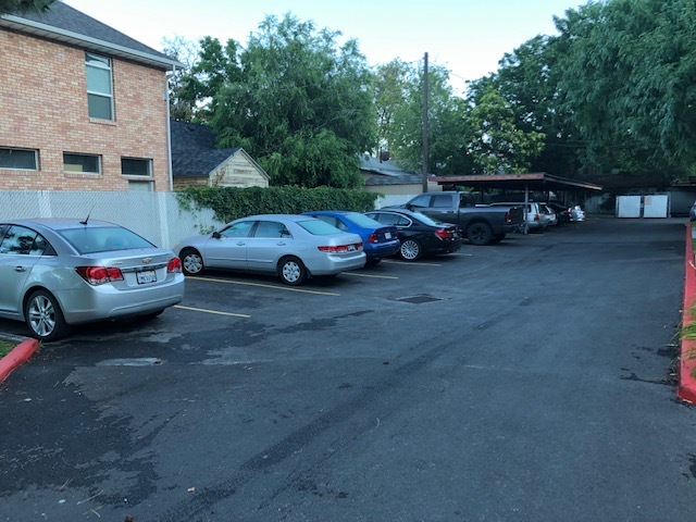 Building Photo - 541 E 500 N