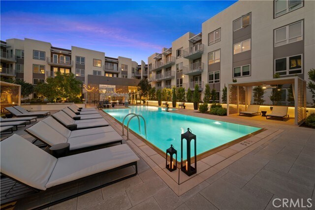 Building Photo - 565 Anton Blvd