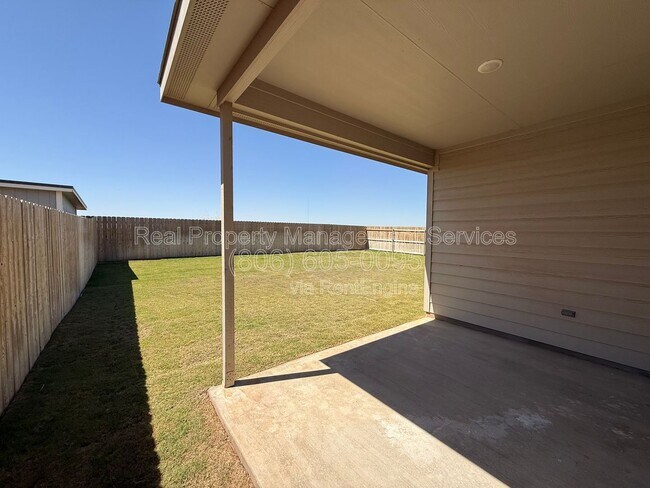 Building Photo - 2217 150th Pl