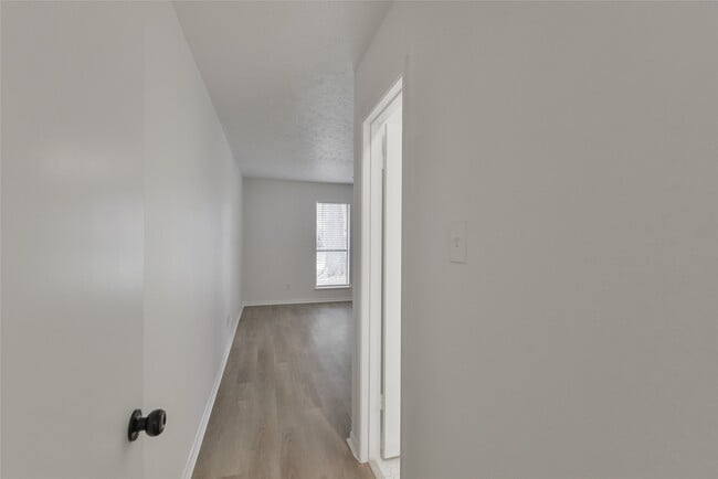 Building Photo - 3206 Cascade Creek Dr