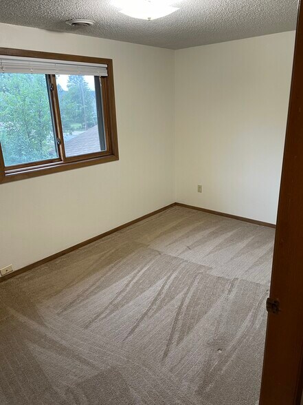 Building Photo - 522 Grand Ave
