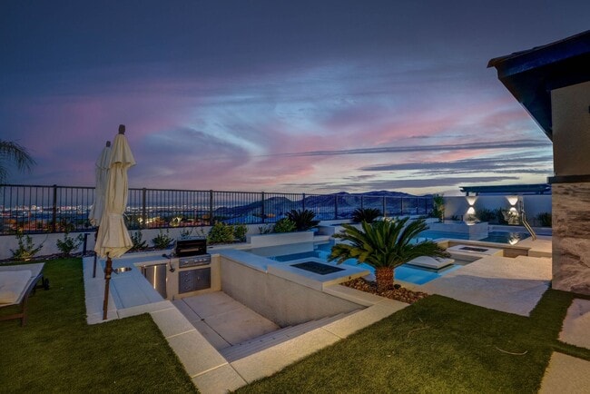 Building Photo - 756 Bruce Moorland St