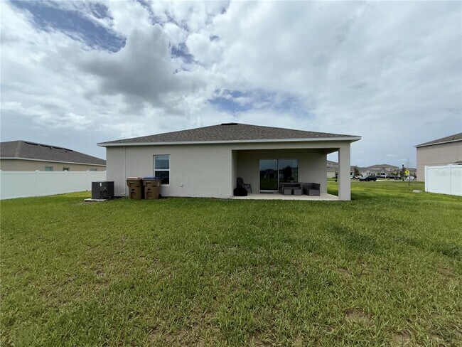Building Photo - 121 Citrine Lp