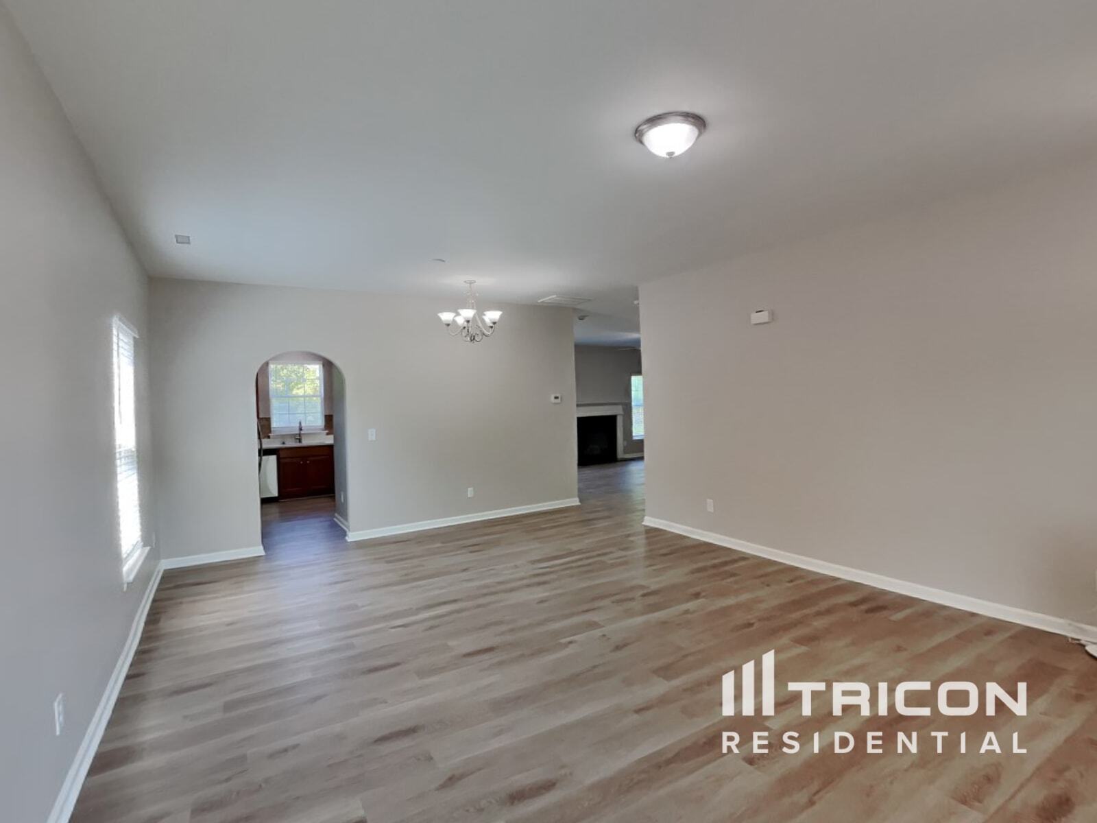 Building Photo - 1104 Braemar Highland Dr