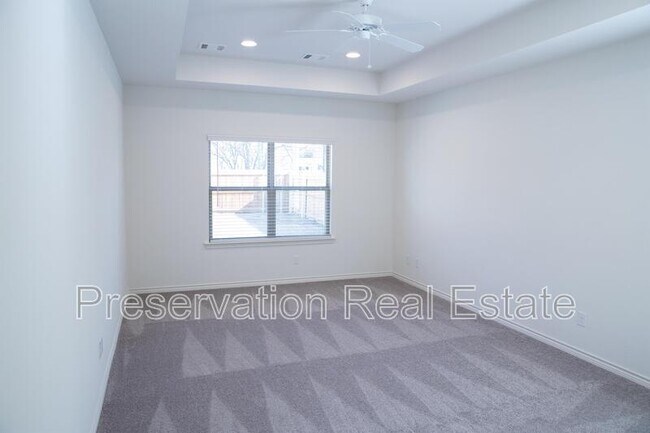 Building Photo - 2925 Gordon Ave