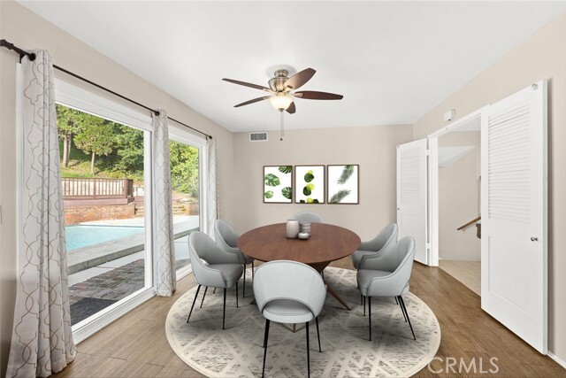 Building Photo - 1653 Vía Del Rey