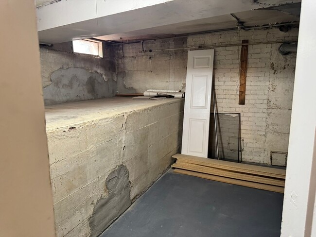 Building Photo - Welcome home!