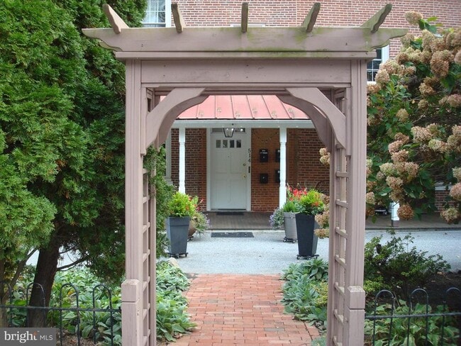 Building Photo - 514 Spring Grove Ln