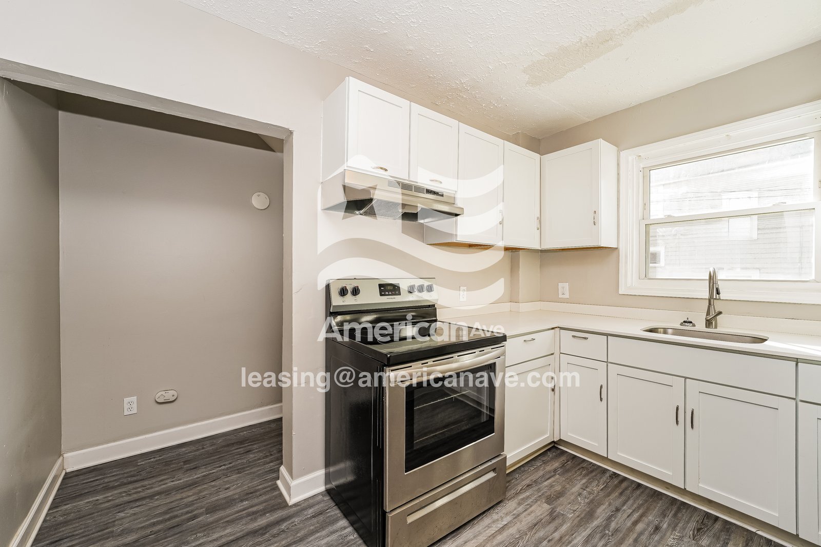 Building Photo - 1247 Hoover Pl NW