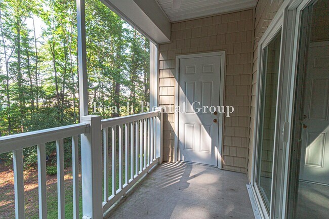 Building Photo - 148 Scotch Broom Dr