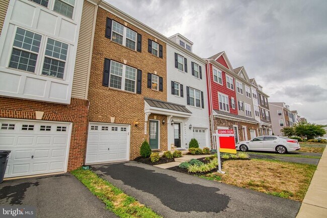 Building Photo - 6034 Camerons Ferry Dr