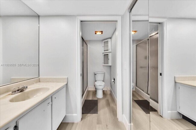 Building Photo - 13001 SW 11th Ct