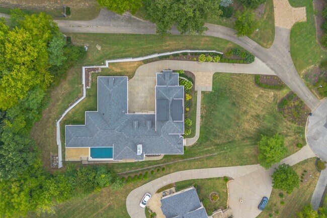 Building Photo - 5014 Mountview Pl