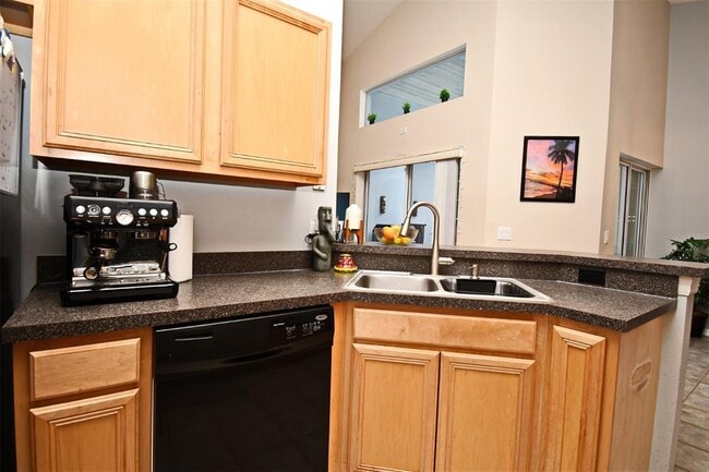 Building Photo - 2634 Gold Dust Cir