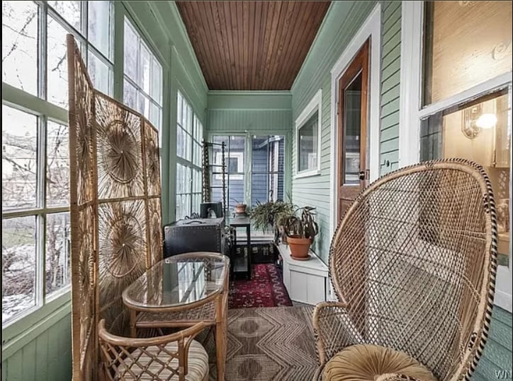 Building Photo - 175 Saint James Pl