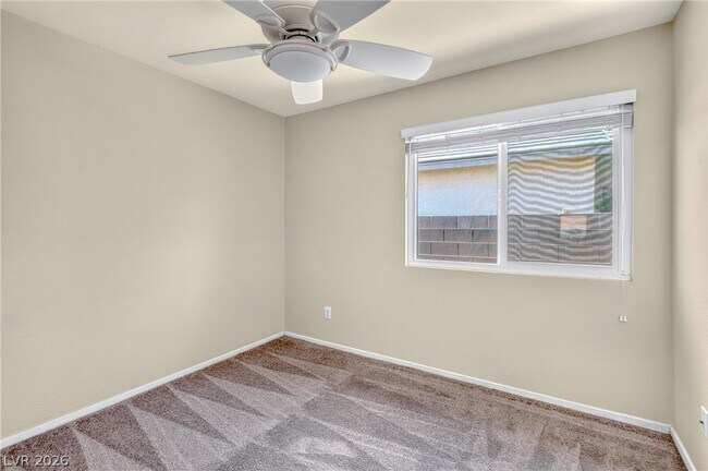 Building Photo - 630 Beresford Ave