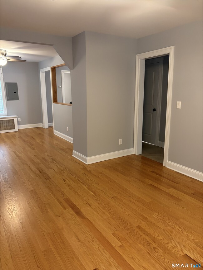 Building Photo - 45 Mead Ave