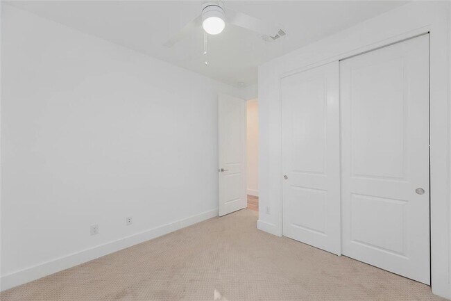 Building Photo - 1114 Walton Ln