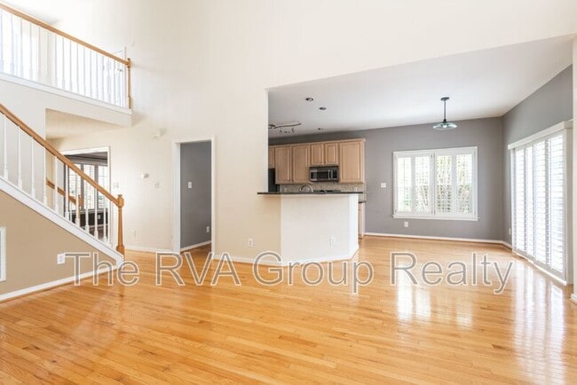 Building Photo - 10528 Runnymeade Dr