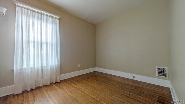 Building Photo - 88 Commonwealth Ave