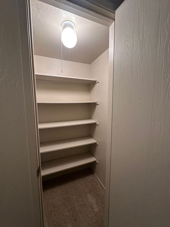 Building Photo - Coming Soon, Now Accepting a Wait! Spaciou...