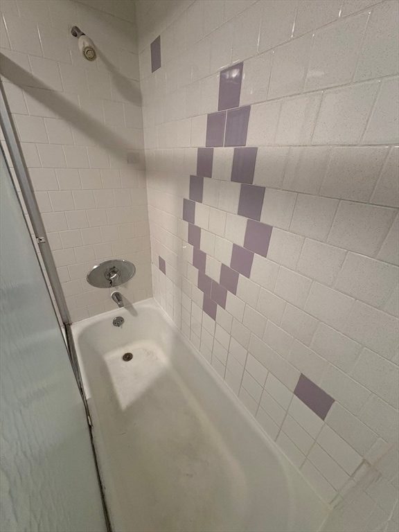 Building Photo - 16 Harmony St