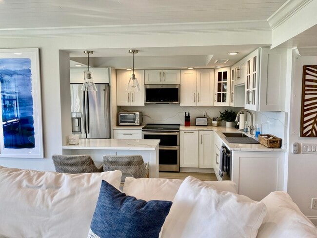 Building Photo - 1648 Jupiter Cove Dr