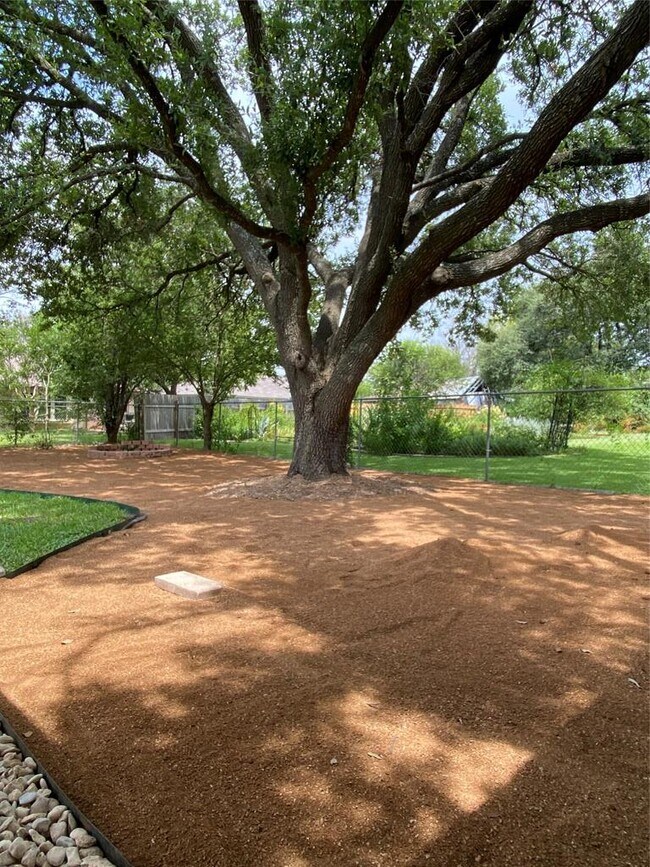 Building Photo - 1510 Boffi Cir