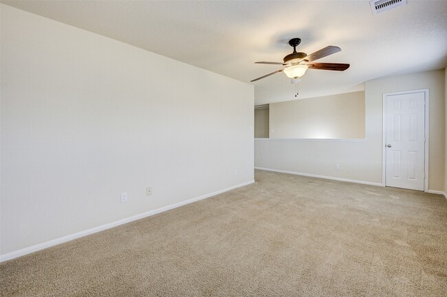 Building Photo - 4910 Conifer Ridge Way