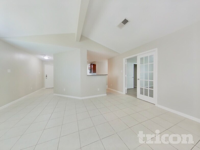 Building Photo - 432 Palomino Stand Dr