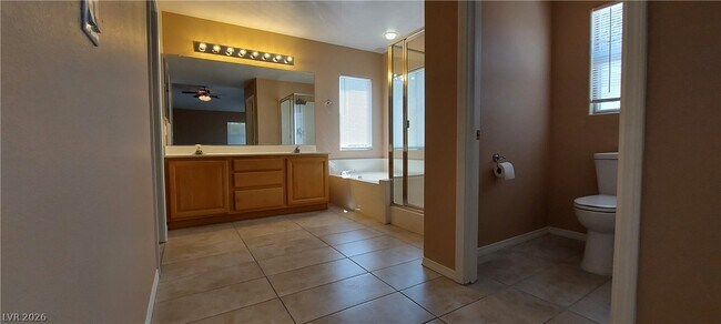 Building Photo - 8917 Picket Fence Ave