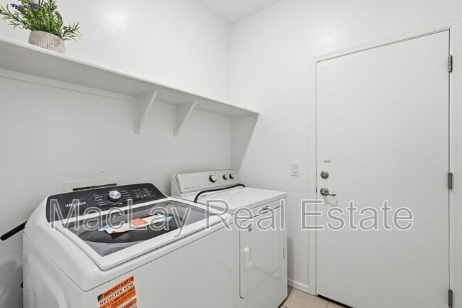 Building Photo - 3173 Excursion Ln