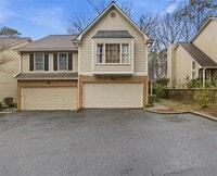 Building Photo - 2970 Woodruff Dr SE