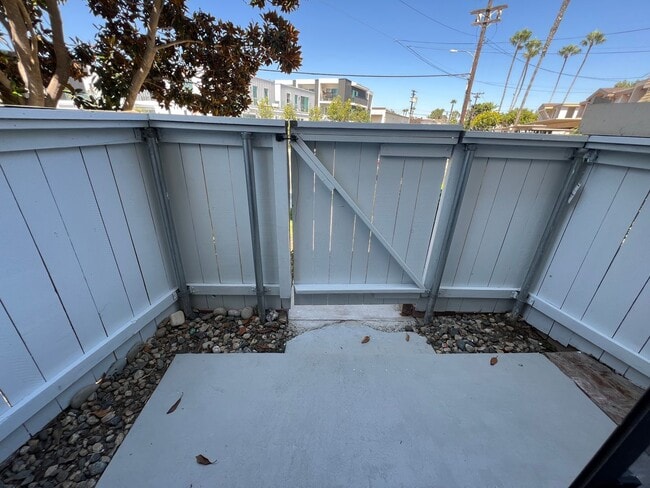 Building Photo - TWO PARKING SPACES INCLUDED! In Unit Washer & Dryer! Large Private Patio for Bikes, Boards and Bb...