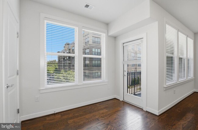 Building Photo - 13367 Launders St