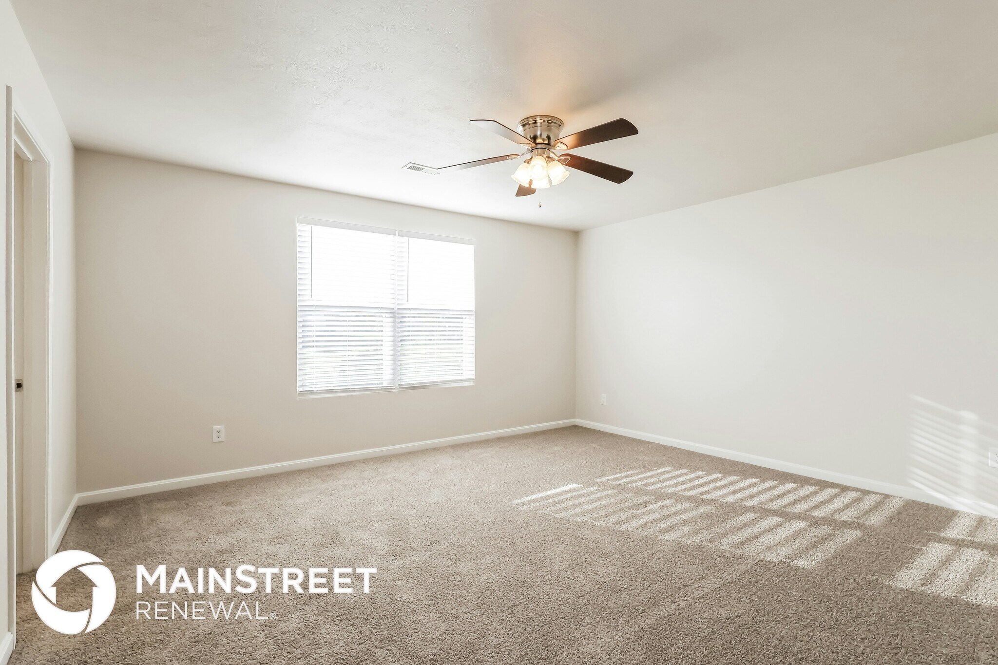 Building Photo - 6797 Brittany Oak Dr