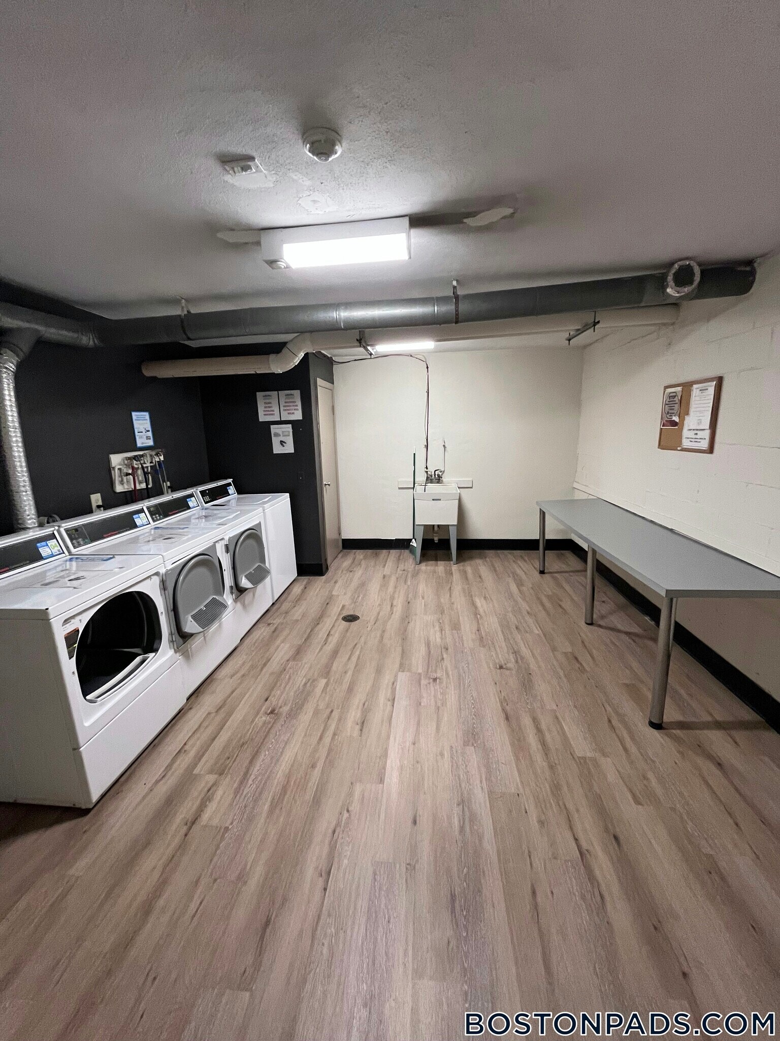 Building Photo - 230 Babcock St