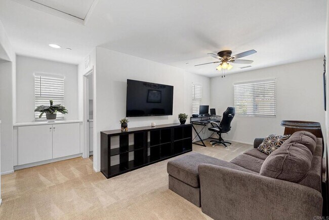 Building Photo - NEWER 3BD/2.5BA Home in desired Main Ranch Development in El Cajon!