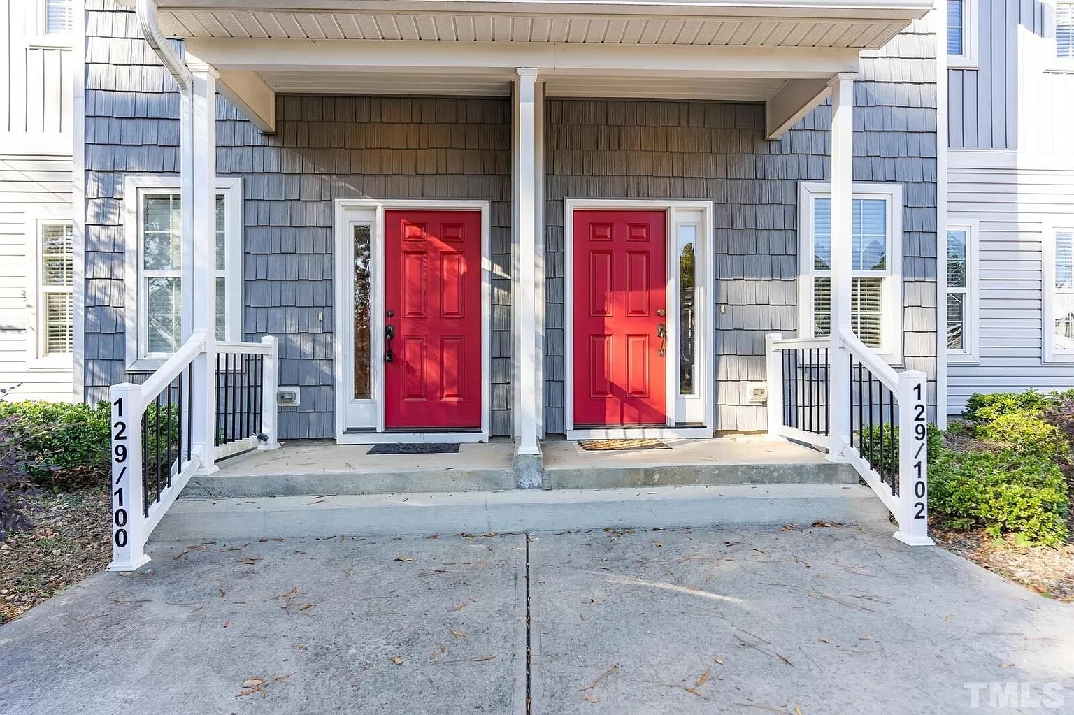 Building Photo - Room in Duplex on Pineland Cir